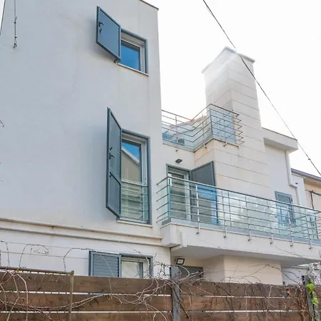 Semesterbostad House With A Parking Space - 22855