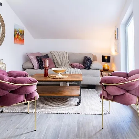 House With A Parking Space - 22855 Σπίτι διακοπών Σπλιτ